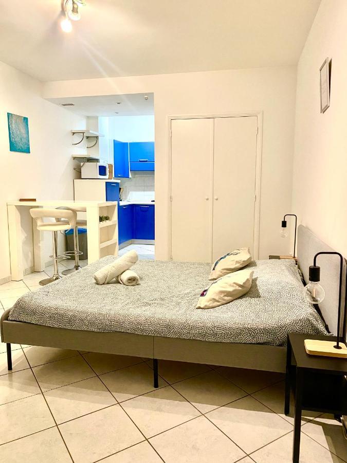Studio Menton Proche Mer Climatise Wifi Buitenkant foto