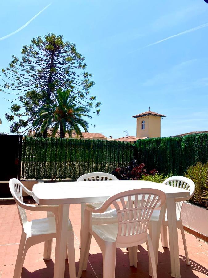 Studio Menton Proche Mer Climatise Wifi Buitenkant foto